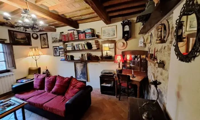 Rexer-Montalcino-Appartamento-in-vendita-in-Via-della-Fiera-Salone