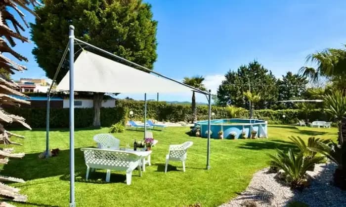 Rexer-Partanna-Villa-con-giardino-e-piscina-PARTANNA-di-Trapani-Giardino