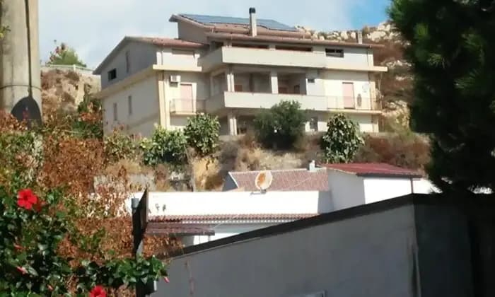 Rexer-Brancaleone-Appartamento-indipendente-in-Villa-Bifamiliare-Altro