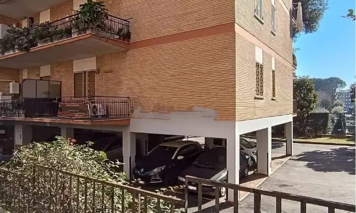 Rexer-Roma-Appartamento-in-vendita-Terrazzo