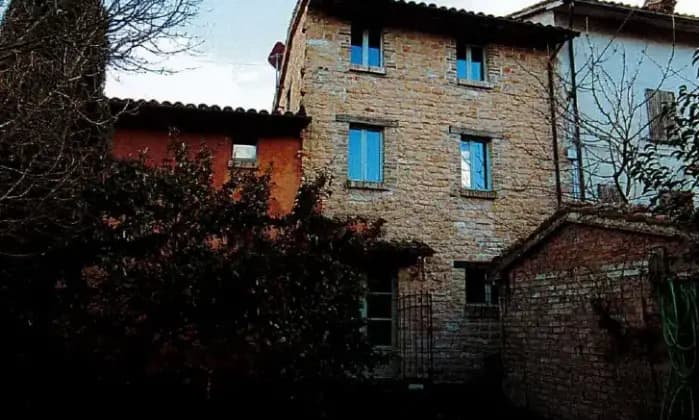 Rexer-Cagli-Casalecascina-in-vendita-in-frazione-Paravento-Terrazzo
