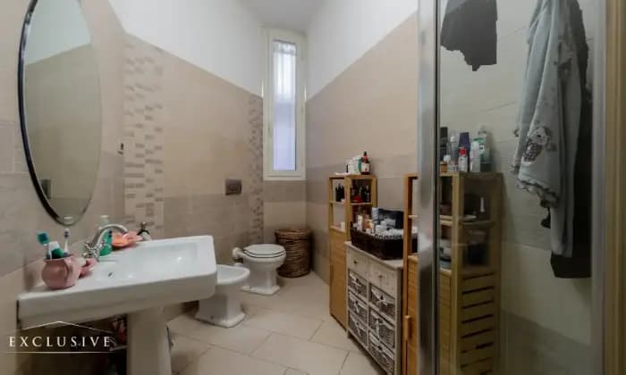 Rexer-Bologna-Via-Irnerio-Appartamento-mq-con-terrazza-Bagno