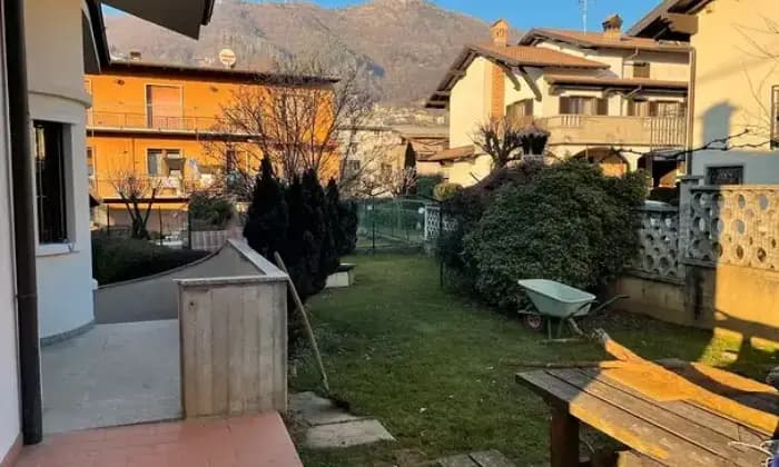 Rexer-Gandino-Villa-bifamiliare-grandissima-Terrazzo