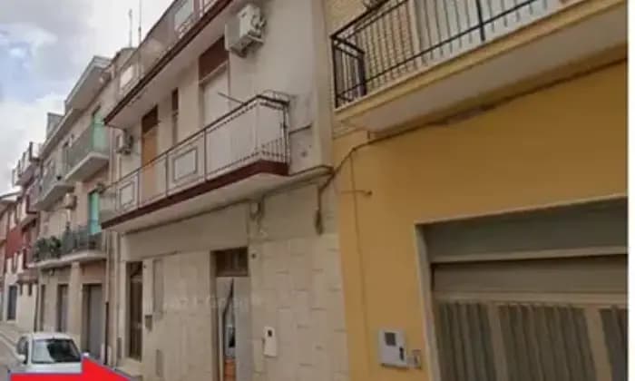 Rexer-Lavello-Casa-indipendente-in-vendita-in-via-Federico-DAragona-a-Lavello-Terrazzo