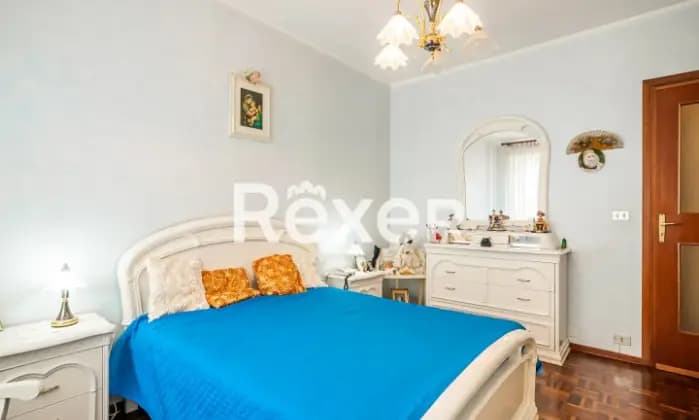 Rexer-Chieri-Appartamento-in-palazzina-ristrutturata-CameraDaLetto