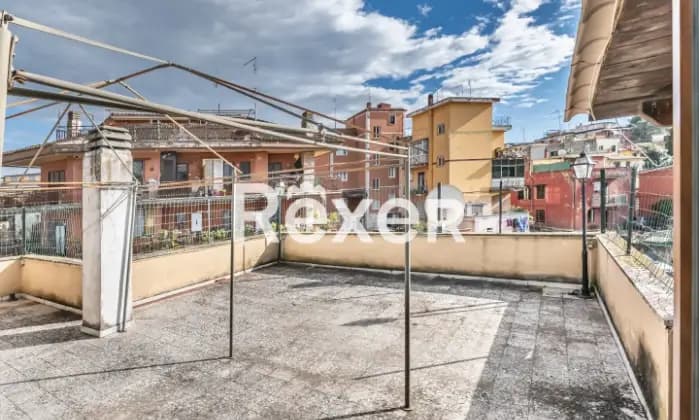 Rexer-Roma-Cassia-Grottarossa-Monolocale-con-terrazzo-Terrazzo