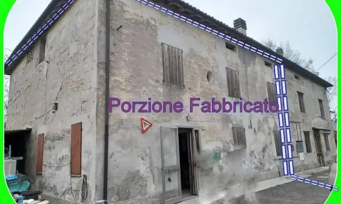 Rexer-San-Prospero-Casa-colonica-via-Viazza-San-Silvestrino-San-Prospero-Garage
