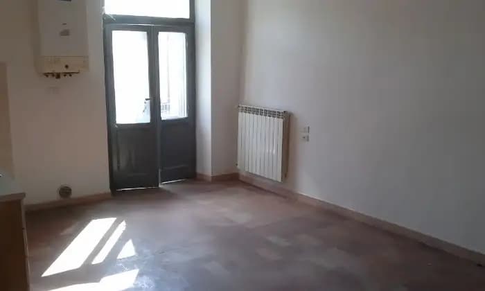 Rexer-Sassoferrato-Vendo-appartamento-via-Bizzarri-SALONE