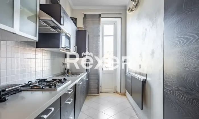 Rexer-Torino-Trilocale-piano-alto-mq-Cucina