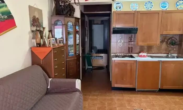 Rexer-Messina-Appartamento-su-due-livelli-a-SantAlessio-Cucina