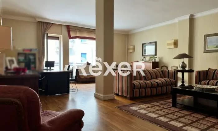 Rexer-Bari-Appartamento-di-ampia-metratura-in-ottimo-stato-Altro