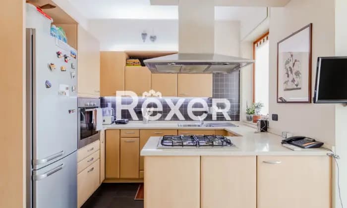Rexer-Milano-Isola-Appartamento-di-cinque-locali-completamente-ristrutturato-Cucina