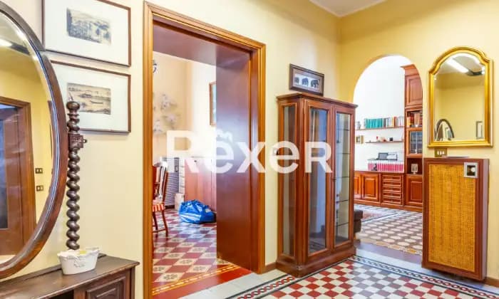 Rexer-Milano-Via-Arona-Appartamento-mq-Cucina
