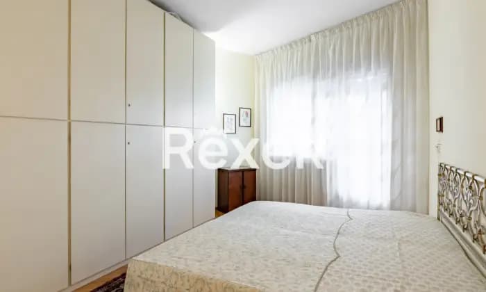 Rexer-Torino-Appartamento-nella-Casa-degli-Specchi-CameraDaLetto