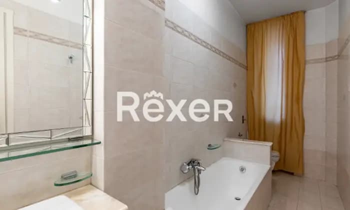 Rexer-Torino-Appartamento-nella-Casa-degli-Specchi-Bagno