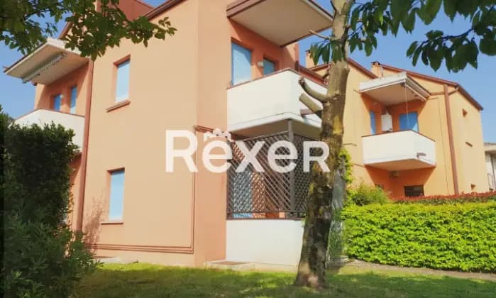 Rexer-Bovezzo-Monolocale-con-giardino-privato-e-box-auto-Giardino