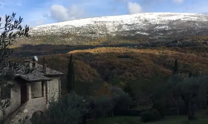 Rexer-Perugia-Casolare-in-Str-Colle-Umberto-Ponte-Nese-a-Perugia-Terrazzo