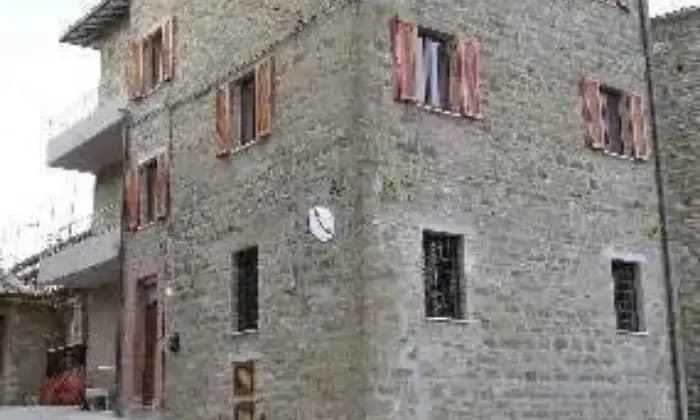 Rexer-Assisi-Bilocale-in-casale-ristrutturatoALTRO