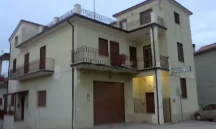 Rexer-San-Bartolomeo-in-Galdo-Appartamento-su-due-piani-in-zona-centrale-ALTRO